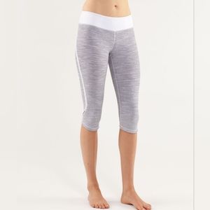 🎆Lululemon Run: Fast And Free Crop Wee Are From Space White Combo / White